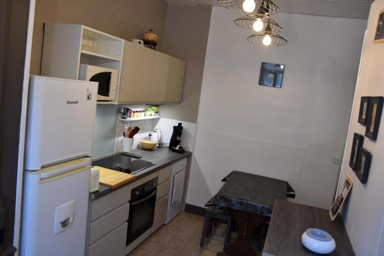 Charmant Studio Au Calme A 5 Min Du Centre Ville Saint-Claude Εξωτερικό φωτογραφία